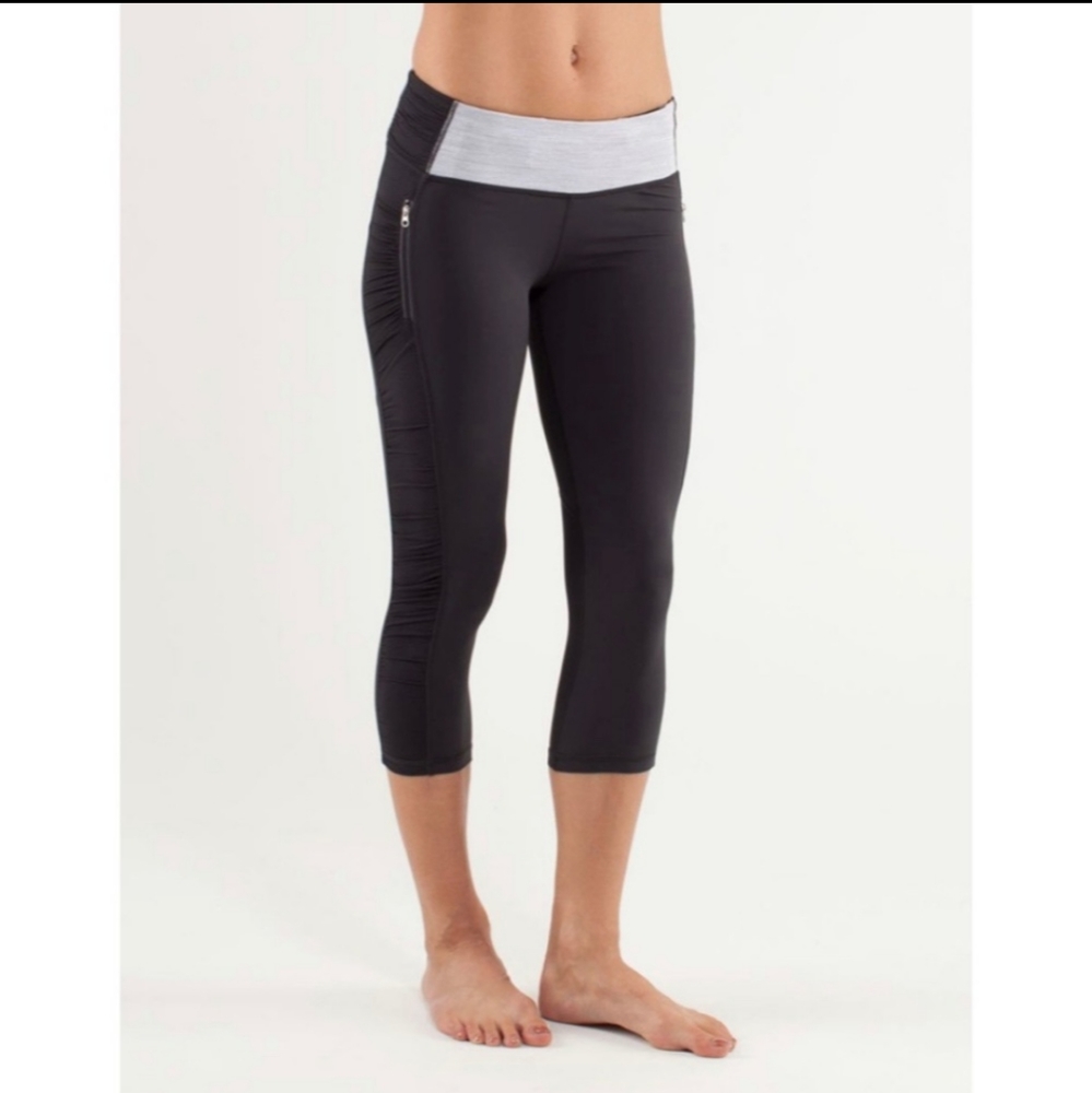LULULEMON Run in the Sun Crop Leggings Size 4